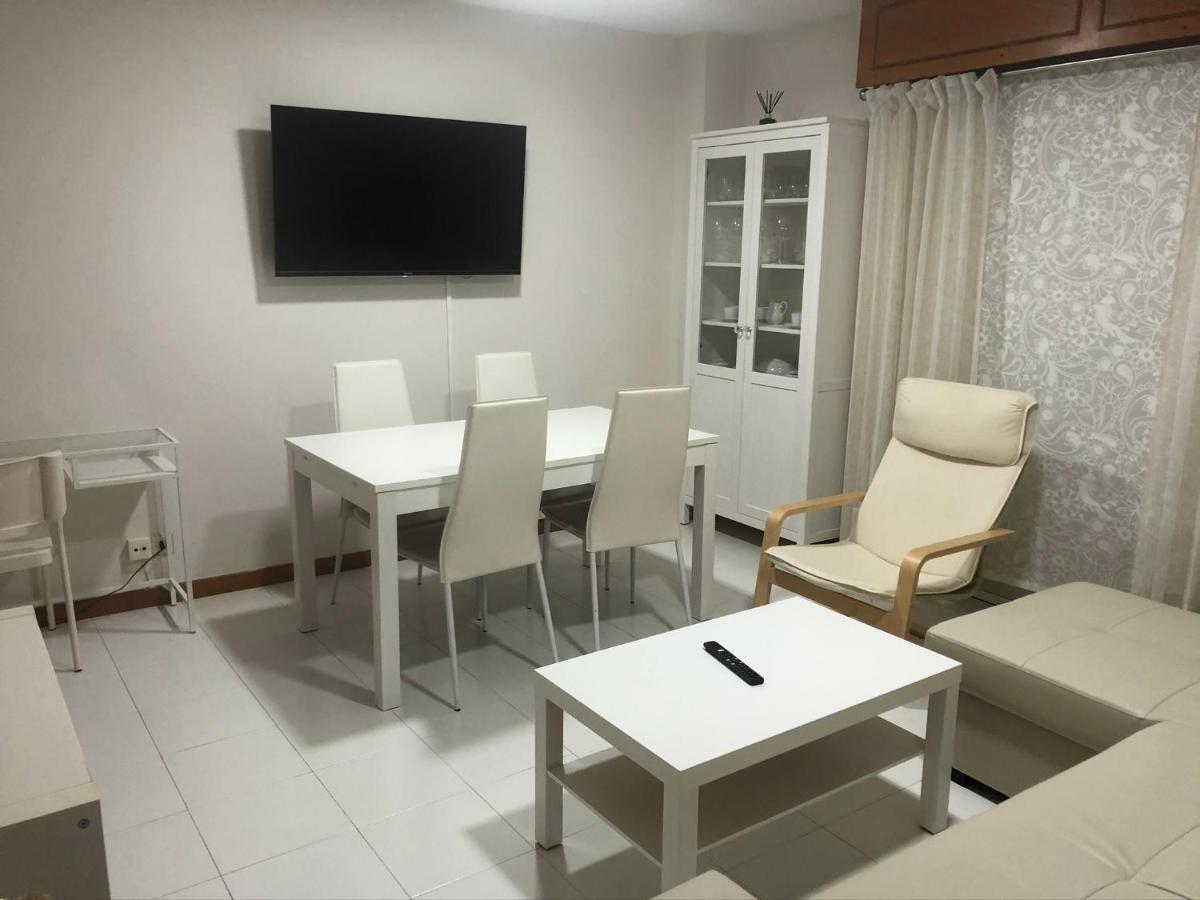 Apartamento Vivienda Uso Turístico ESPIÑEIRA Santiago de Compostela Exterior foto