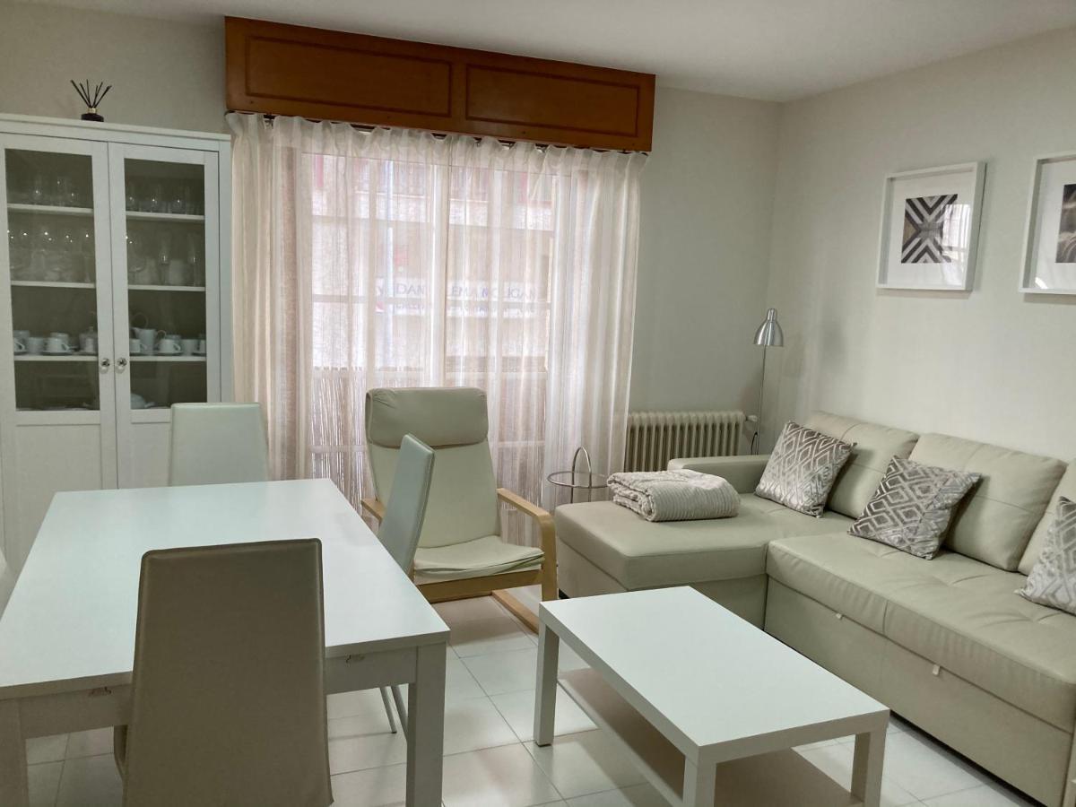 Apartamento Vivienda Uso Turístico ESPIÑEIRA Santiago de Compostela Exterior foto